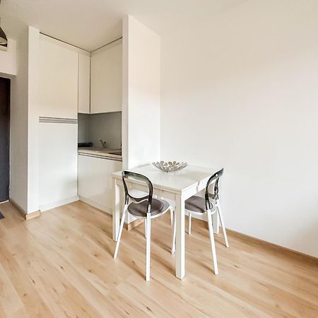 Garden Apartment - Herastrau Park 3Min Walk 부쿠레슈티 외부 사진